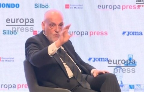 西甲金钱战争：特巴斯如何让皇萨吐出转播蛋糕？英超模式发扬光大